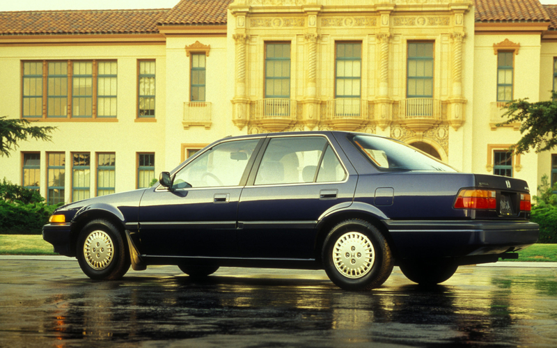 Illustration for article titled How I Realized the Accord Sedan Tail Lamps Came Full-Circle in a Decade